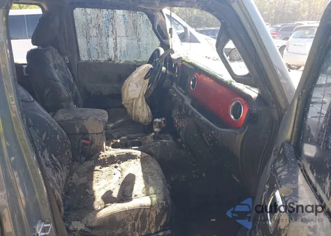 2021 Jeep Wrangler Unlimited Rubicon 4X4 from USA, damaged, VIN 1C4HJXFG3MW579324